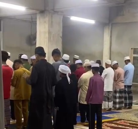 masjid al muqarrabin tumpat ramadan solat